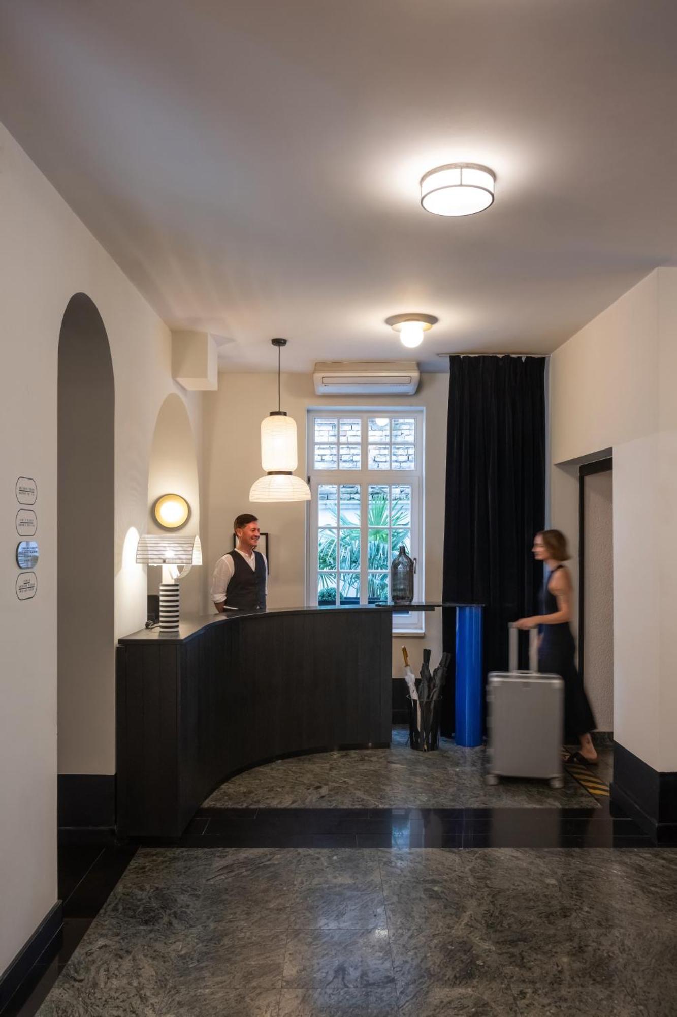 Pavilion Boutique Hotel Belgrad Exterior foto